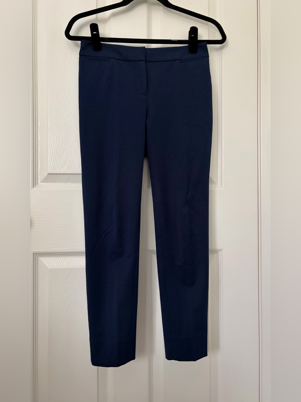 White House Black Market Navy Skimmer Dress Pants